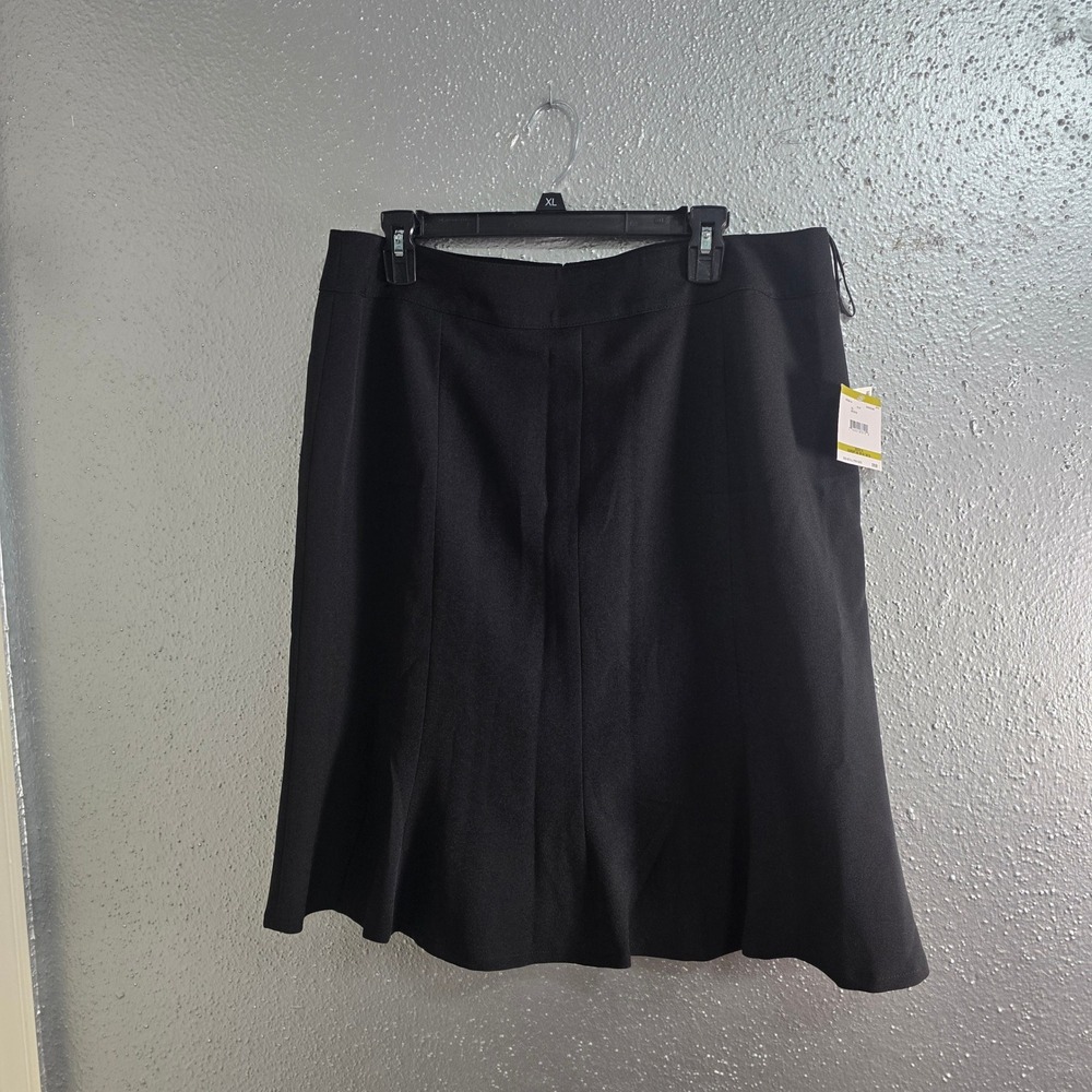 Kasper Womens Black Crepe A-Line Knee Length Career Skirt Size 14 NWT
